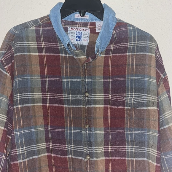 Manhattan long sleeve button down shirt size LT - Picture 3 of 4